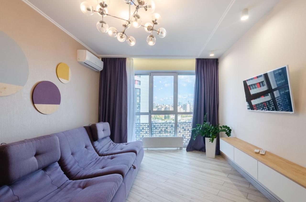 Petrovdom 41B-59B-90B-77B Stunning City View Apartments At Rc Kvartet, Central Railway Station キエフ エクステリア 写真
