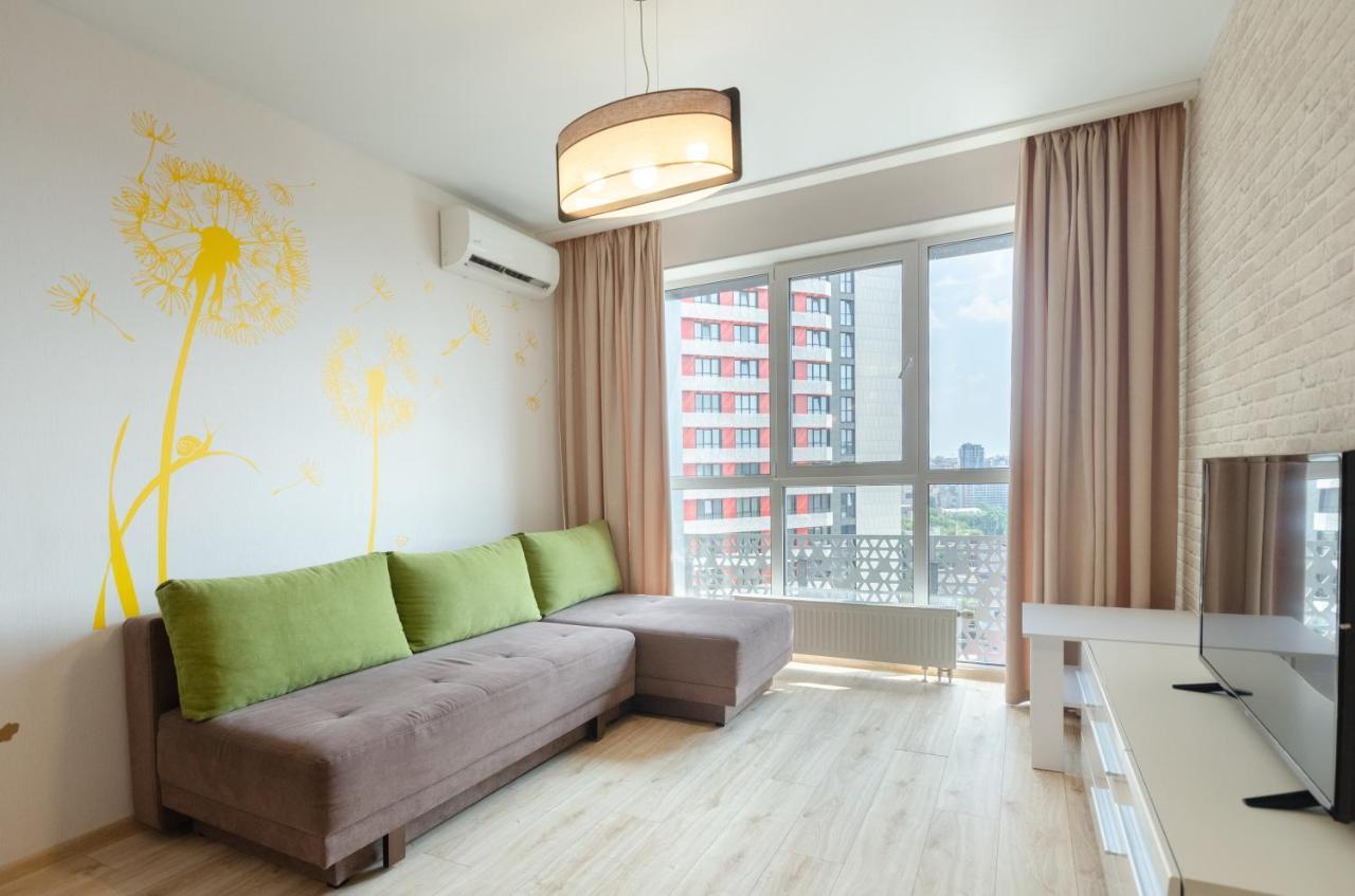 Petrovdom 41B-59B-90B-77B Stunning City View Apartments At Rc Kvartet, Central Railway Station キエフ エクステリア 写真