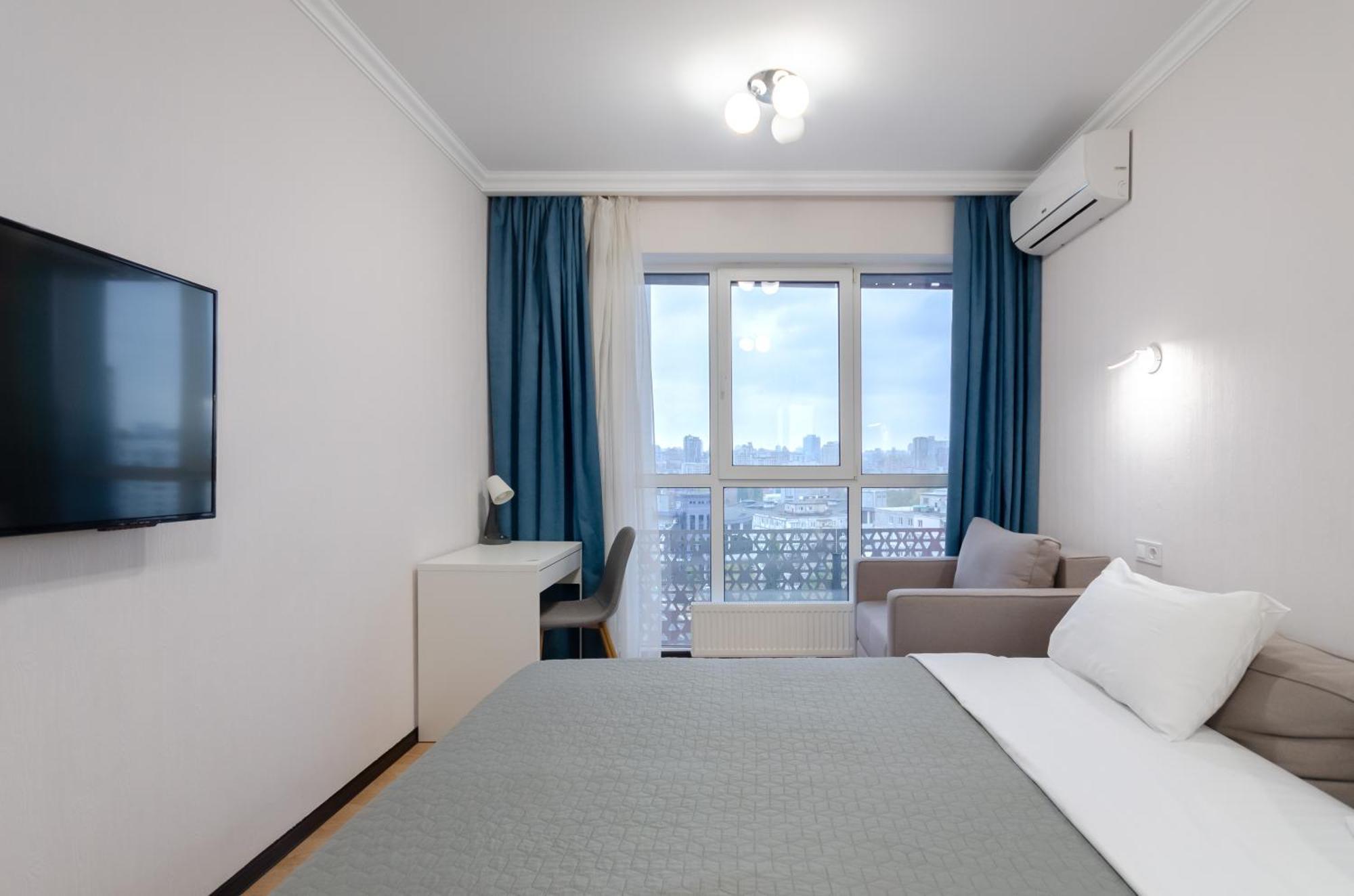 Petrovdom 41B-59B-90B-77B Stunning City View Apartments At Rc Kvartet, Central Railway Station キエフ エクステリア 写真