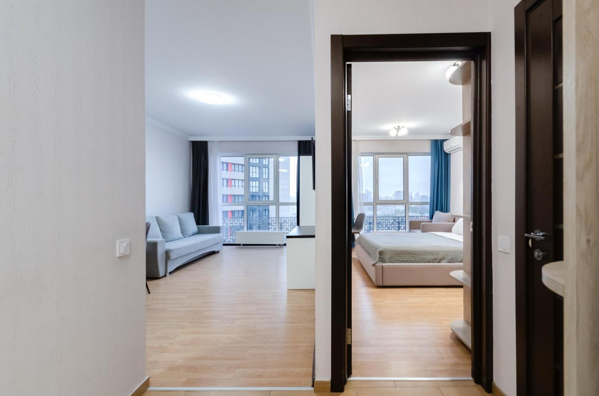 Petrovdom 41B-59B-90B-77B Stunning City View Apartments At Rc Kvartet, Central Railway Station キエフ エクステリア 写真