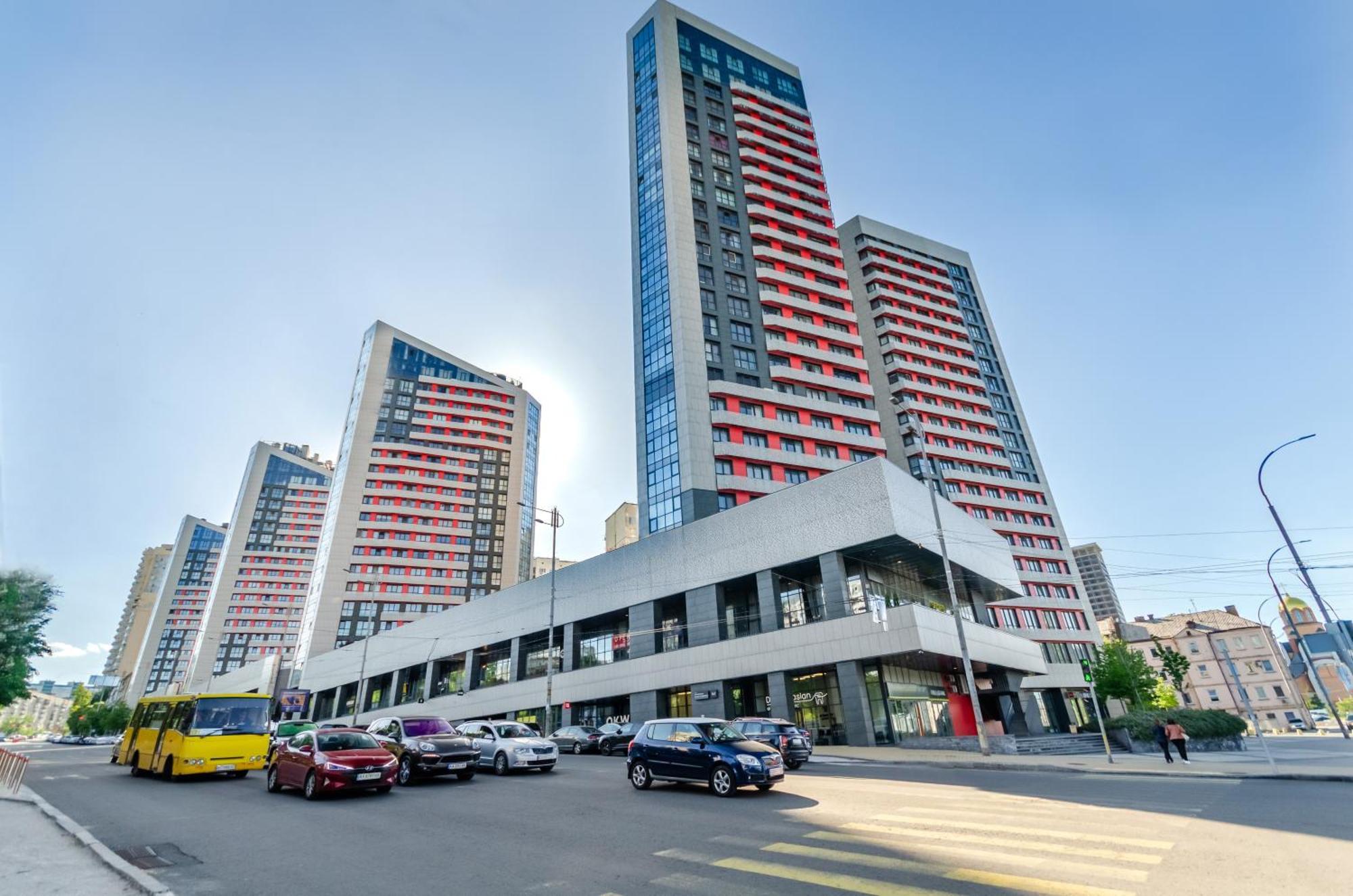 Petrovdom 41B-59B-90B-77B Stunning City View Apartments At Rc Kvartet, Central Railway Station キエフ エクステリア 写真