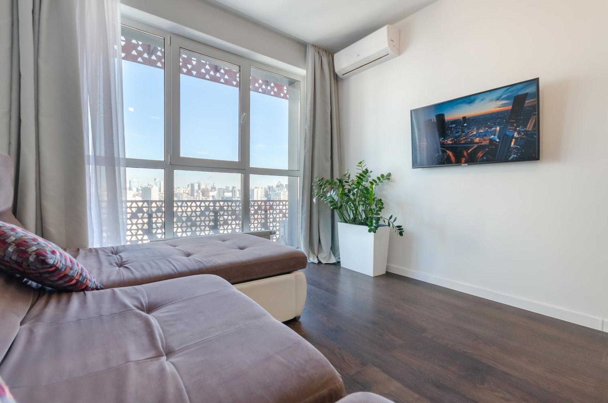 Petrovdom 41B-59B-90B-77B Stunning City View Apartments At Rc Kvartet, Central Railway Station キエフ エクステリア 写真