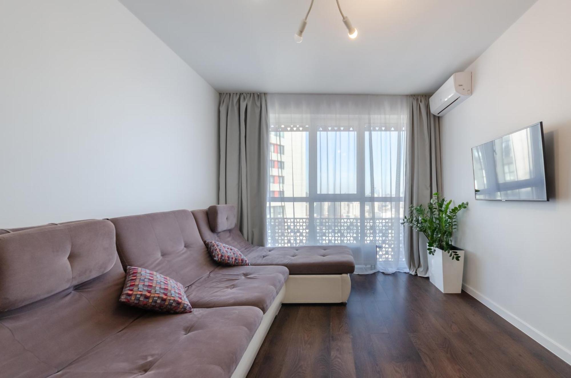 Petrovdom 41B-59B-90B-77B Stunning City View Apartments At Rc Kvartet, Central Railway Station キエフ エクステリア 写真